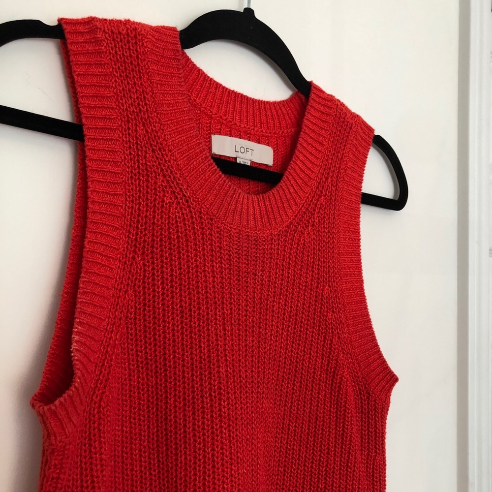 LOFT Sleeveless Knit Sweater - Medium